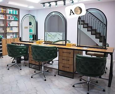 AYGUN 🌖 1800 ₼ DEST SALON GUZGULƏRİ İki tərəfidir Guzgulər polkaıar