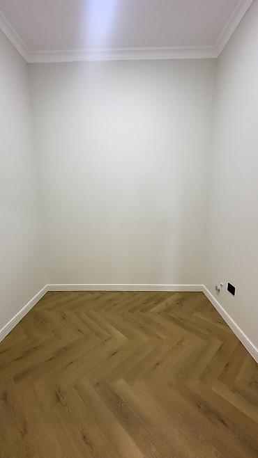 Продажа коттеджей и домов: 5 и более комнат, 280 м², 4 соток, Бишкек, Риэлтор — 28