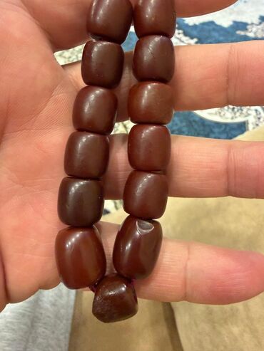 Təsbehlər: Qədimi boyunbağların təsbəhlərin ən baha qiymete alışı — 8