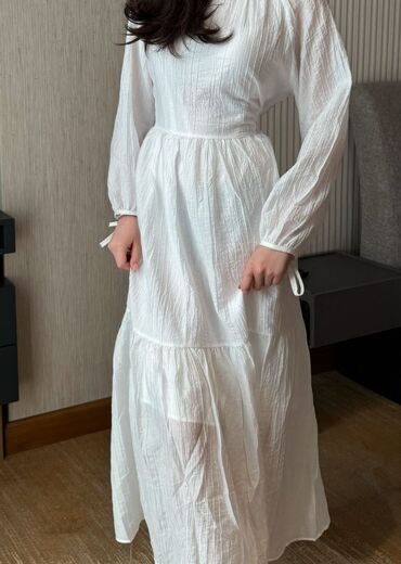 платье шелковое: Вечернее платье, Пышное, Длинная модель, С рукавами, M (EU 38), L (EU 40)