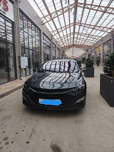 malibu stop: Chevrolet Malibu – 2019 1.5 motor benzin Xüsusiyyətlər: - Korpus: 4 — 1