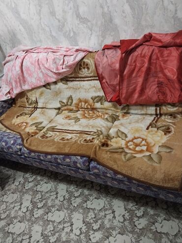 дизайнер мебели: Диван-кровать, цвет - Голубой, Б/у