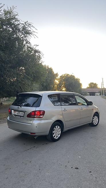 Toyota: Toyota Avensis Verso: 2001 г., 2.4 л, Автомат, Бензин, Минивэн — 5