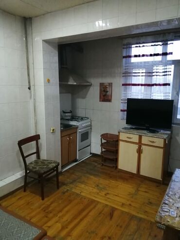 Uzunmüddətli kirayə mənzillər: Kirayə Nefçillər Metrosu 9/7 mərtəbəsi 2 otaqlı Vasmoy Bazarla üzbə-üz — 11