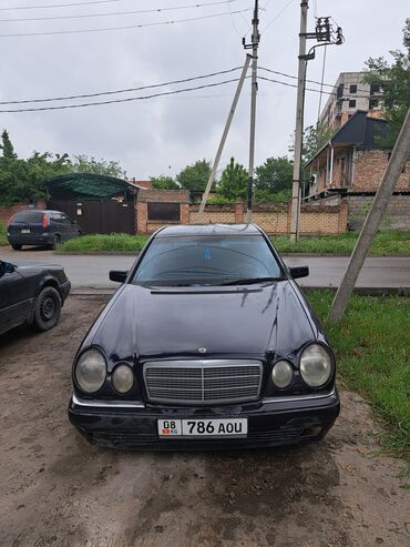 парог 210: Mercedes-Benz A 210: 1997 г., 2.4 л, Автомат, Бензин, Седан
