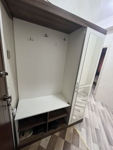 setqa qapılar: 1 qapı Dəhliz dolabı