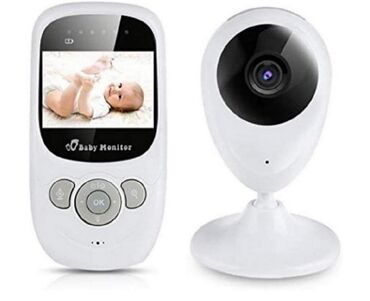 Bebi monitor sa kamerom za nocni i dnevni rezim. Ima opciju pustanja