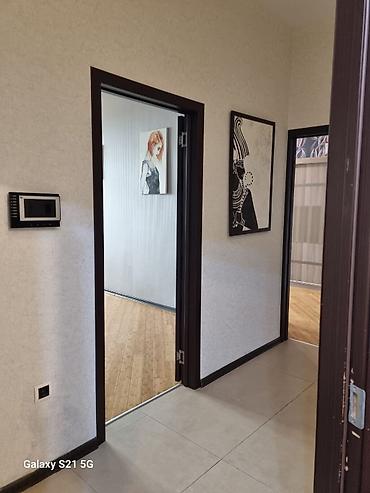 seven points: 3 otaqlı, Yeni tikili, m. Gənclik, 84 kv. m — 2