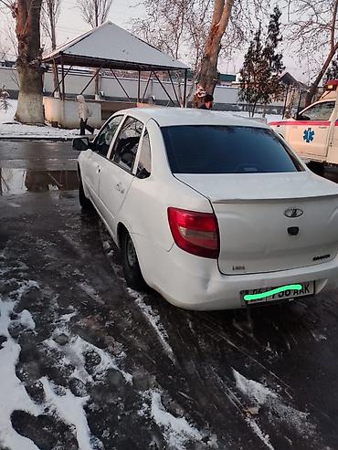 ВАЗ (ЛАДА): ВАЗ (ЛАДА) Granta: 2013 г., 1.6 л, Механика, Бензин, Седан — 2