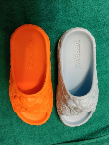 Босоножки, сандалии, шлепанцы: Босоножки, 36, Versace, Новый, Самовывоз, Платная доставка — 1