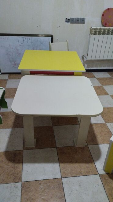 Uşaq masaları: Oğlan və qız üçün, İşlənmiş, Bağça masası — 9