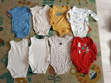 Paketi dečije odeće: Paket: Bodiji, Za dečake — 12