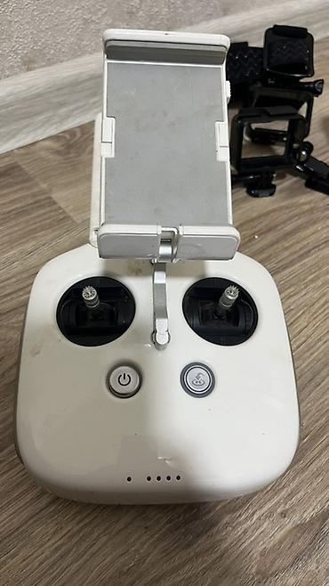 Аксессуары и запчасти для электротранспорта: Аккумуляторы и аксессуары для квадрокоптера DJI Phantom 4 Комплект: - — 11