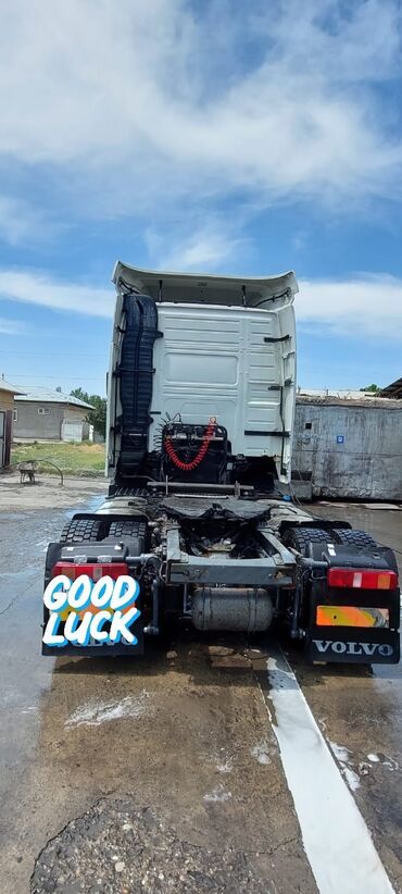 бусик грузовой: Сүйрөгүч, Volvo, 2007 г., Прицепсиз