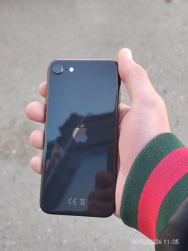 Apple iPhone: IPhone SE 2020, 128 GB — 3