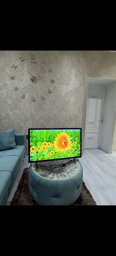 Televizorlar: Lg ve wvaki televizirlari led 82 təzə kimi.Daxili tuneri. daxili