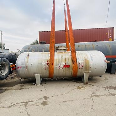 Строительное оборудование: Газовый емкость 50 м3 Основные характеристики: - Цилиндрическая форма — 2