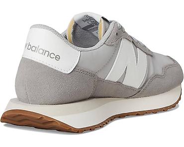on cloud: Кроссовки, 39, 36, 38, New Balance, Новый, цвет - Серый, Бесплатная доставка, Платная доставка, Самовывоз — 5