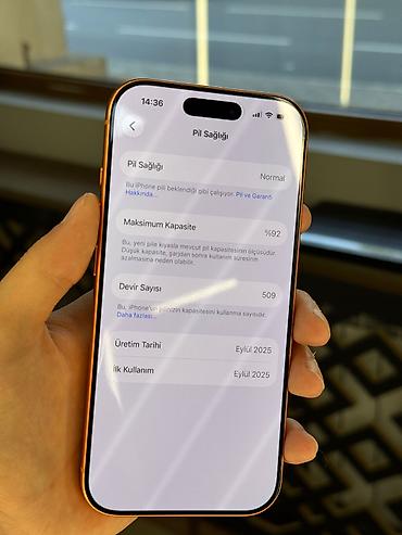 iphone macbook: IPhone 17 Pro, 256 GB, Narıncı, Face ID — 3
