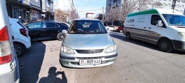 Toyota: Toyota Corolla: 1999 г., 1.6 л, Автомат, Бензин, Хэтчбэк