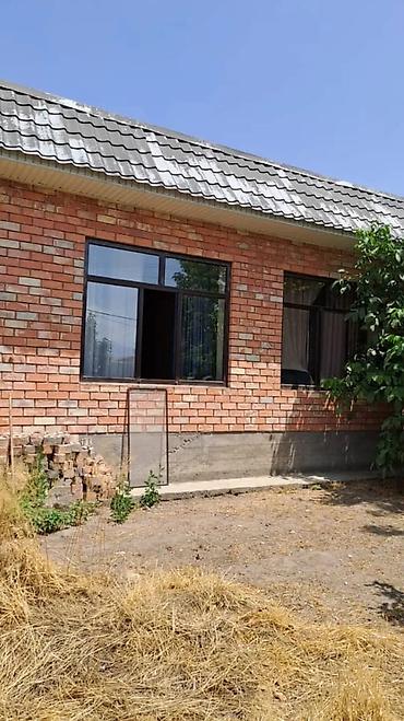 частичная: Продаю дом центр,газовое отопление(дом 2ком 60кв.м) большой двор — 4
