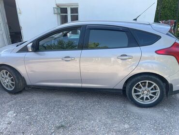 ford laser: Ford Focus: 2013 г., 1.6 л, Механика, Бензин, Хетчбек