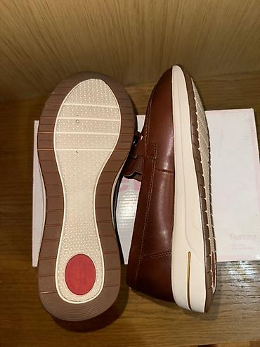el naturalista cipele: Ženske kožne mokasine Tamaris Comfort Fit - Brend/model: Tamaris — 3