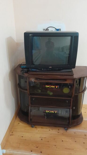 Телевизор JVC 32"
