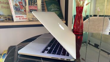 apple macbook pro qiymeti: İşlənmiş Apple MacBook, 13.3 ", Intel Core i5, < 128 GB, Ünvandan götürmə, Pulsuz çatdırılma, Ödənişli çatdırılma