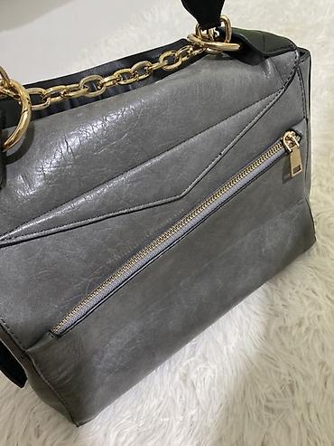 Çantalar: Givenchy qadın çantası - Rəng: boz (mat-metalik effektli) - Material — 6