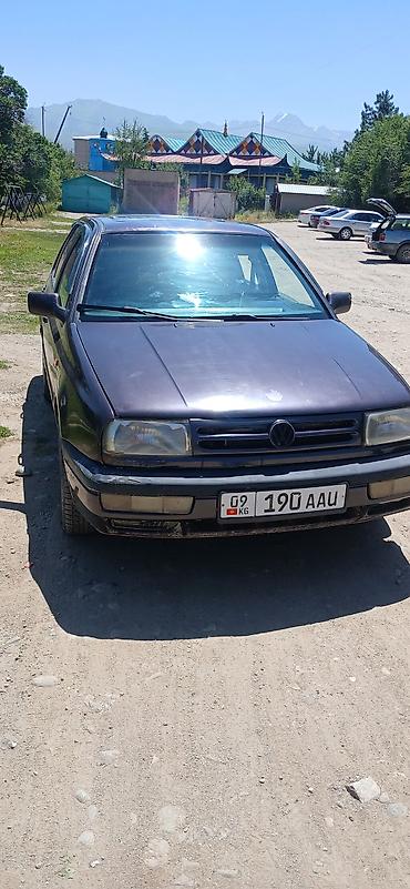 e53 amg: Volkswagen Vento: 1994 г., 1.7 л, Механика, Бензин, Седан — 1