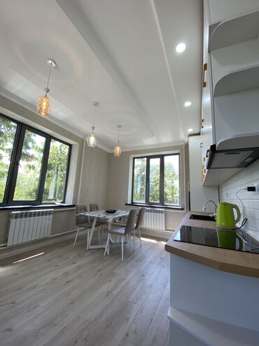 Посуточная аренда домов: 80 м², 4 комнаты