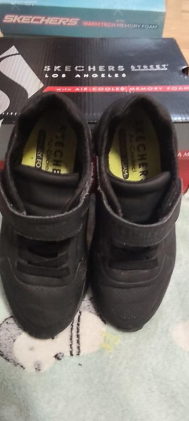 batajnica patike: Skechers dečije patike – crne - Model: Skechers Street Los Angeles - — 2