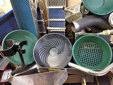 Другое оборудование для производства: Оборудование для старательской добычи тяжёлых металлов (золото — 9