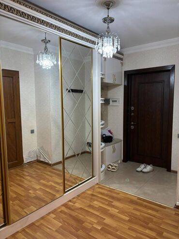 Yeni tikili: Bakıxanov qəs., 2 otaqlı, Yeni tikili, 82 kv. m -da lalafo.az — 8 Yeni tikili: Bakıxanov qəs., 2 otaqlı, Yeni tikili, 82 kv. m — 8