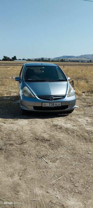 хендай элантра 2023 1.5: Honda Fit: 2003 г., 1.3 л, Вариатор, Бензин, Хэтчбэк