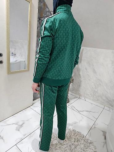 Trenerke: Komplet trenerka Vrhunski kvalitet Velicine S m l xl xxl Cena 5800 — 10