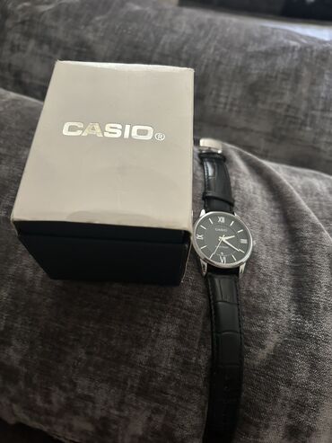 kisi pencekleri: İşlənmiş, Qol saatı, Casio, rəng - Qara