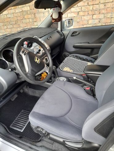 Honda: Honda Fit: 2025 г., Автомат, Бензин, Хэтчбэк — 7