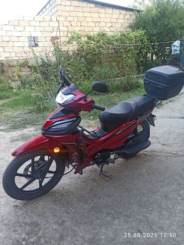 аренда мотоцикла баку: Qırmızı rəngli şəhər tipli moped/motosiklet Yeni dəyşilən