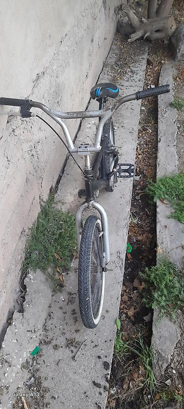BMX велосипеды: BMX-велосипед 20" Описание: - Тип: BMX для трюков и катания по городу — 2