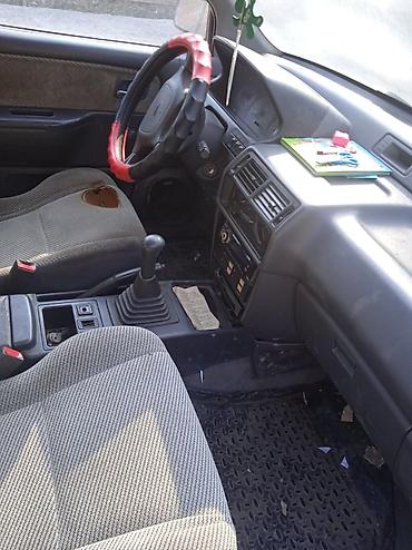 60: Mitsubishi Space Wagon: 1992 г., Механика, Бензин, Минивэн — 5
