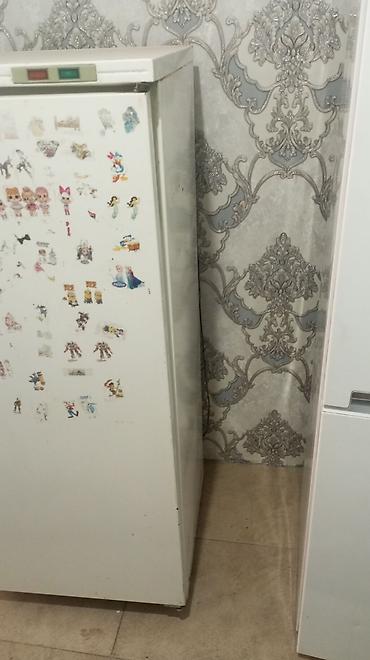 used small size refrigerator: Морозильник, Б/у — 2