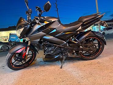 moped 150cc: Bajaj - NS200, 200 sm3, 2022 il, 94000 km — 2