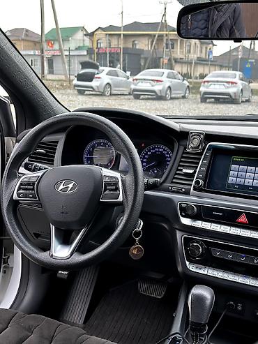 Hyundai: Hyundai Sonata: 2019 г., 2 л, Типтроник, Газ, Седан — 7
