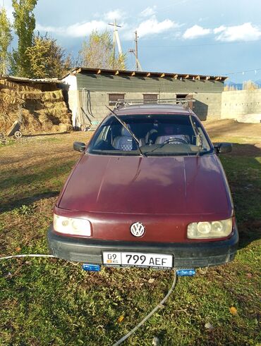 мотор на степвагон: Volkswagen Passat: 1991 г., 1.8 л, Механика, Бензин, Седан