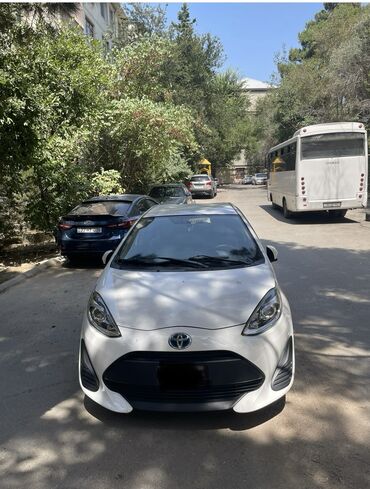 Sərnişin daşımaları: Günlük, Toyota, Depozitlə, Qalmamaq şərti ilə