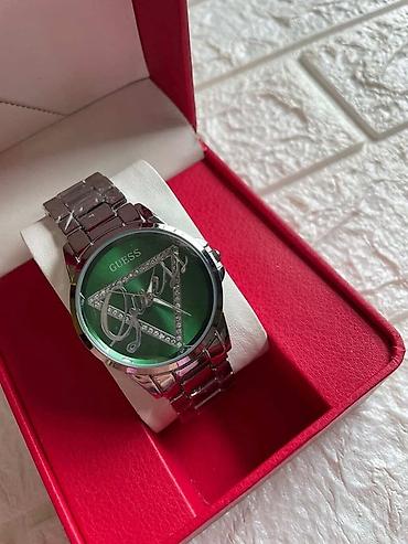 Ručni satovi: Cena:3.400 (Bez kutije)
Cena:3.800 (Sa kutijom)
💋 — 8