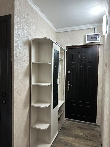 квартира сьемная: 3 комнаты, 58 м², 10 мкр 104 серия, 2 этаж, Косметический ремонт — 7