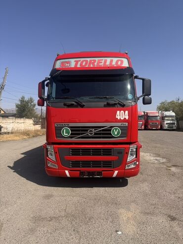 купить авто в нерабочем состоянии: Тягач, Volvo